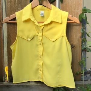 Tea & Cup blouse size Small